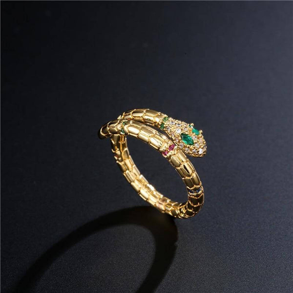 Gold-Snake-Ring-with-Emerald-Eyes-luxury