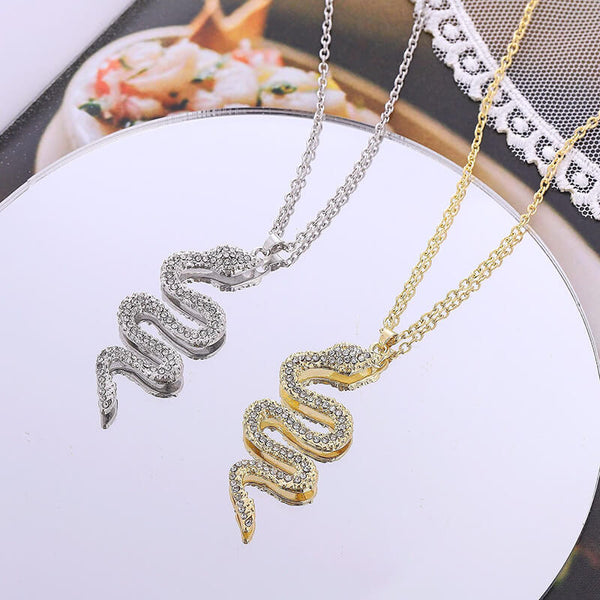 Snake-Crystal-Necklace-jewelry