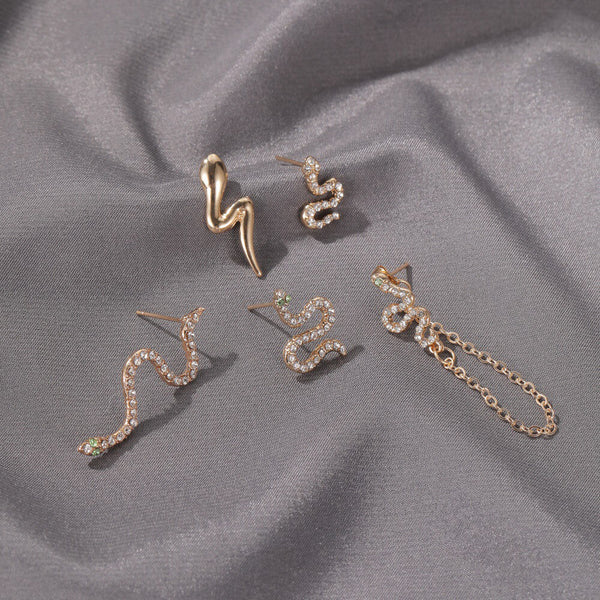 Snake-Tragus-Earring-luxury